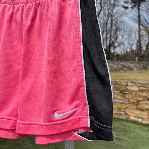 Nike Womens' Pink Shorts with Black Sides - Picture 5 of 15